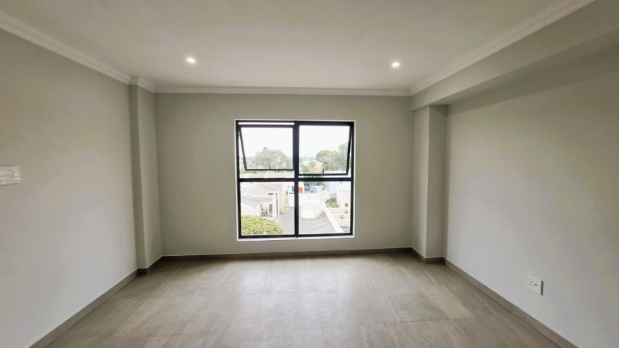 1 Bedroom Property for Sale in Table View Western Cape